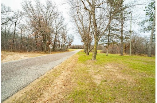 N11992 12th Avenue, Necedah, WI 54646