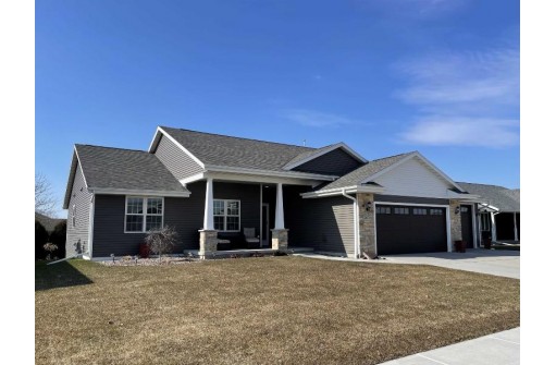 2671 Kells Way, Janesville, WI 53546