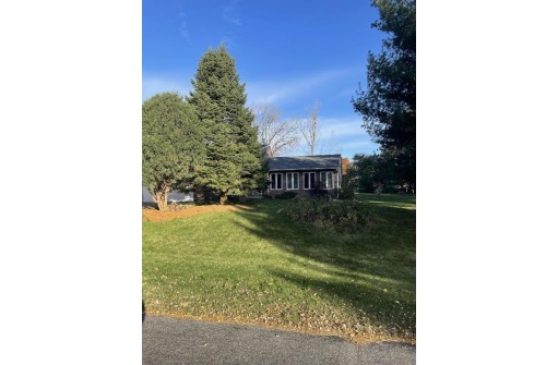 7687 Westman Way Road, Middleton, WI 53562