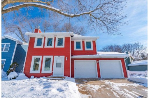 5727 Highland Way, Middleton, WI 53562