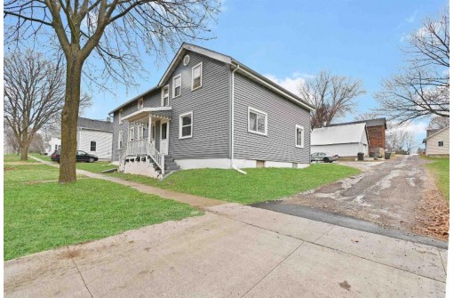 116 N Wilson Avenue, Jefferson, WI 53549