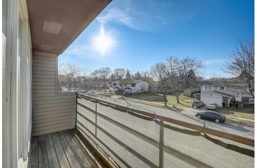 2837 Traceway Drive 4-C4, Madison, WI 53713