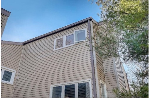 2837 Traceway Drive 4-C4, Madison, WI 53713