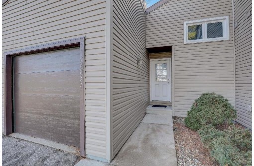 2837 Traceway Drive 4-C4, Madison, WI 53713