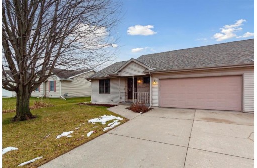 3708 Sandhill Drive B, Janesville, WI 53546