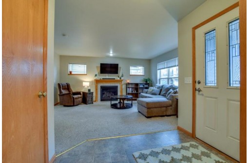 713 Orion Trail, Madison, WI 53718