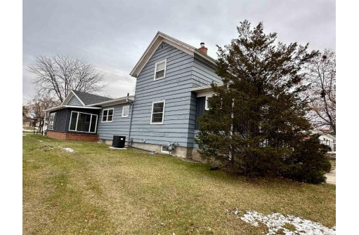 411 Elm Street, Tomah, WI 54660