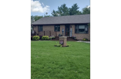 510 Taylor Lane, Stoughton, WI 53589