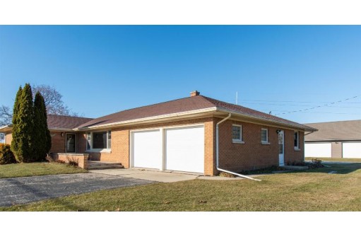 W8046 County Road B, Beaver Dam, WI 53916-9372