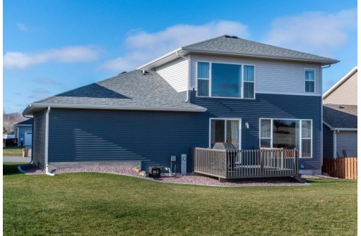 4727 Catalina Parkway, McFarland, WI 53558