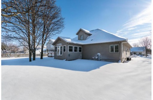 5506 Shale Road, Fitchburg, WI 53711