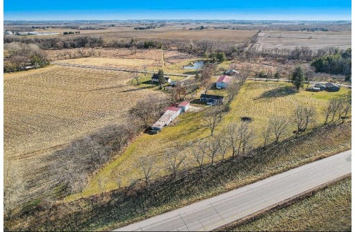 1980 E Branch Road, Sun Prairie, WI 53590