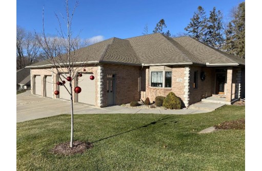 1226 W Sherman Avenue N, Fort Atkinson, WI 53538