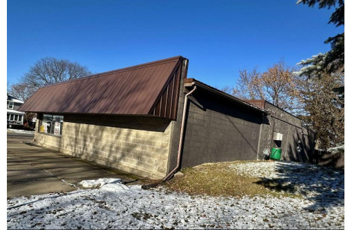 321 W Clifton Street, Tomah, WI 54660