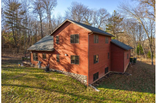 E10135 Buck Bay E, Reedsburg, WI 53959