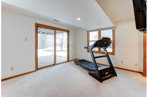 364 Stoney Ridge Trail, Stoughton, WI 53589