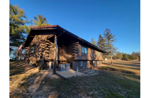 2 Sandstone Drive, Mauston, WI 53948