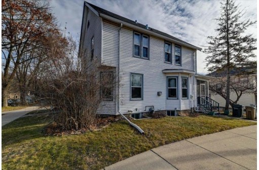 2121 Jefferson Street, Madison, WI 53711