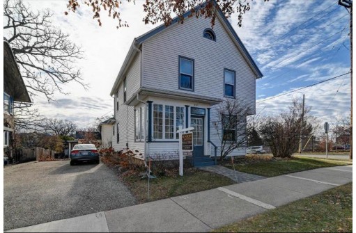 2121 Jefferson Street, Madison, WI 53711