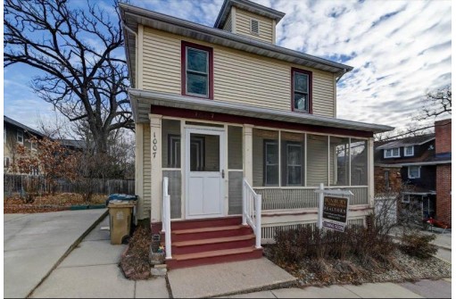 1007 Edgewood Avenue, Madison, WI 53711