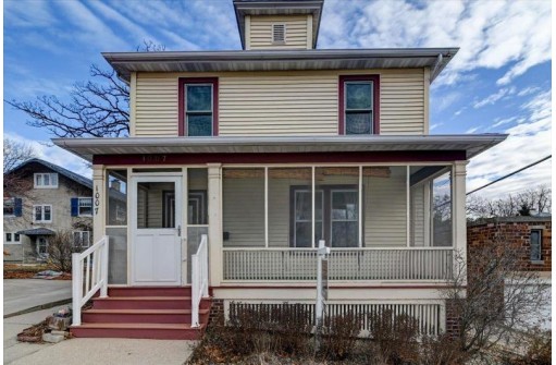 1007 Edgewood Avenue, Madison, WI 53711