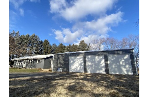 W11958 Dalman Road, Waterloo, WI 53594