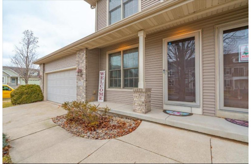 6902 Littlemore Drive, Madison, WI 53718