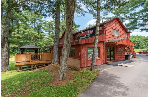 1950 River Road, Wisconsin Dells, WI 53965