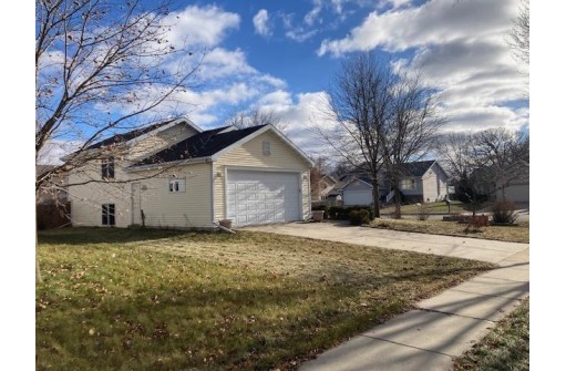 3829 Ice Age Drive, Madison, WI 53719