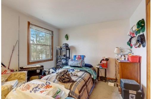 2819 Allegheny Drive, Madison, WI 53719