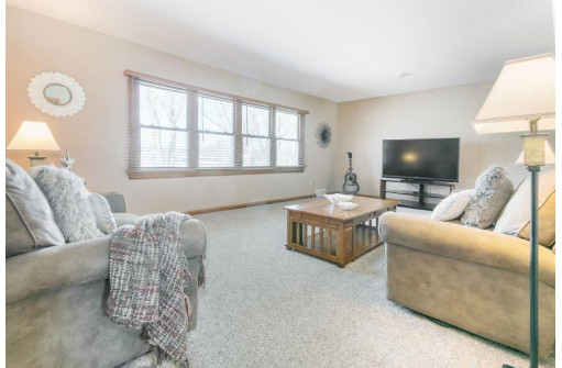 5201 Schluter Road, Monona, WI 53716