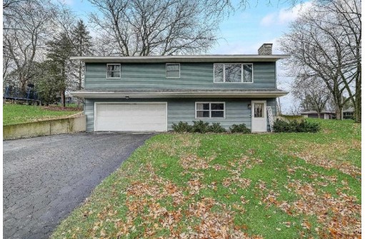 604 Central Avenue, Deerfield, WI 53531