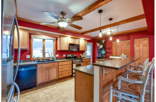 W11035 Rodney Drive, Lodi, WI 53555