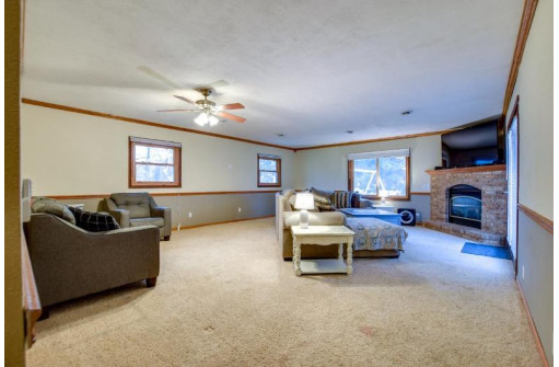 W11035 Rodney Drive, Lodi, WI 53555