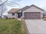 609 N Woods Edge Drive Oregon, WI 53575