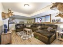 609 N Woods Edge Drive, Oregon, WI 53575