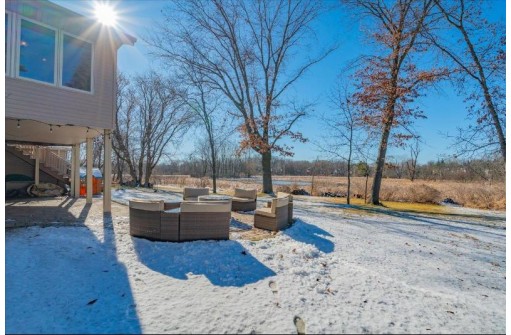 6104 Spring Pond Court, McFarland, WI 53558