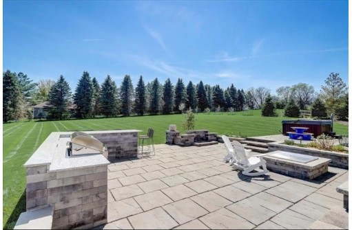 7537 Fallen Oak Drive, Verona, WI 53593