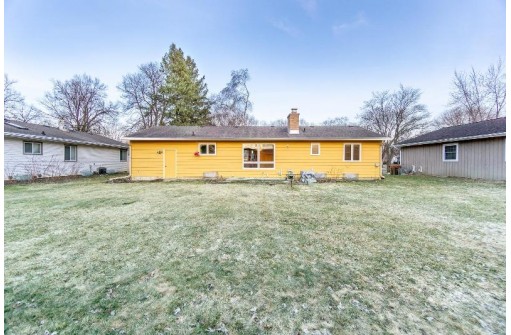 2410 Prairie Road, Madison, WI 53711