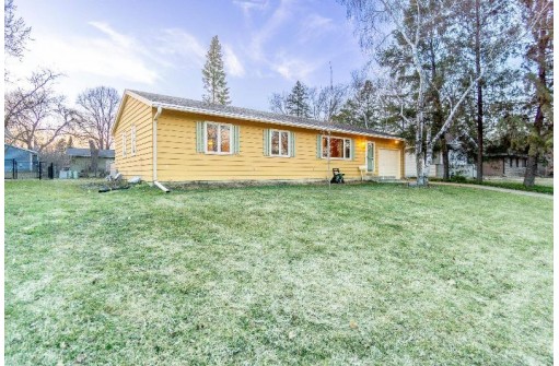 2410 Prairie Road, Madison, WI 53711