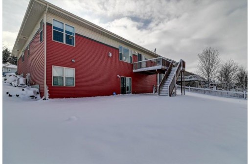 560 E Whispering Pines Way, Verona, WI 53593