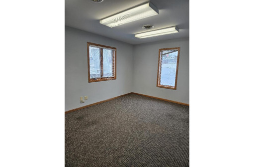 1250 Highway 151 A-1, Platteville, WI 53818