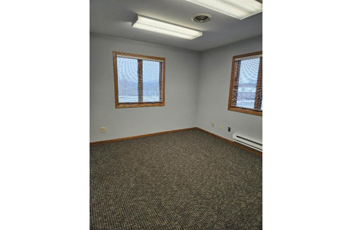 1250 Highway 151 A-1, Platteville, WI 53818