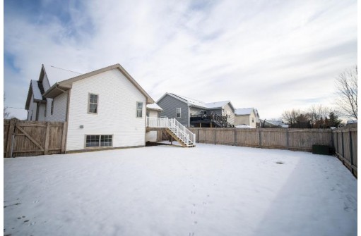 4138 Grayhawk Trail, Madison, WI 53704