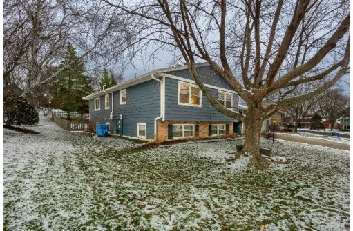 1416 Parmenter Street, Middleton, WI 53562