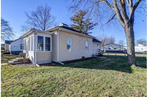 121 Brady Street, Portage, WI 53901