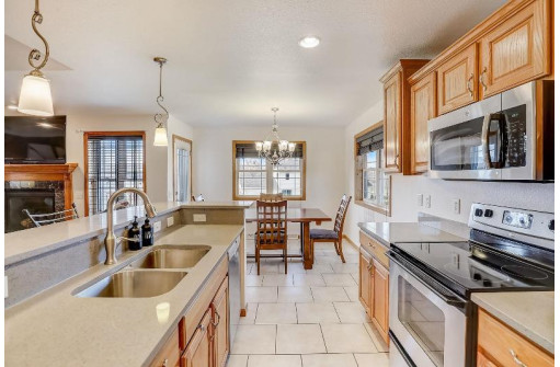 218 East Hill Parkway, Madison, WI 53718