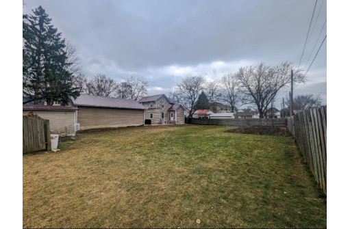 2519 10th Street, Monroe, WI 53566