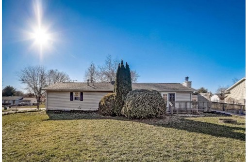 1330 Commonwealth Drive, Fort Atkinson, WI 53538-1366