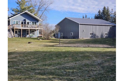 S2579 County Road V, Reedsburg, WI 53959